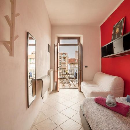 Stanza Privata In Casa Condivisa - Private Room In Shared Home Turín Exterior foto